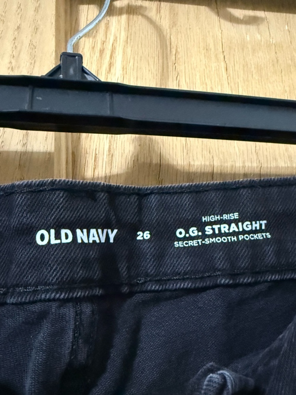 Old Navy High Rise O.G. Straight Black Denim Shorts Size 26 NWT - Picture 3 of 5